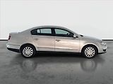 Volkswagen Passat (2010) 1.6 TDI, Serv.kniha, Navi - náhled 6