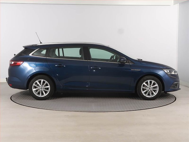Renault Mégane (2020) 1.3 TCe, Kůže, Navi, Tempomat - fotka 6 z 15