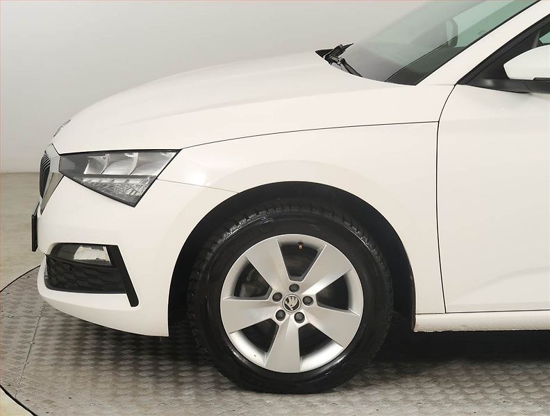 Škoda Scala (2021) Ambition 1.0 TSI, Serv.kniha - fotka 14 z 18
