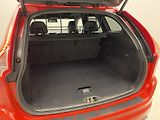 Volvo XC60 D5 AWD R-DESIGN AUT REZERVACE - náhled 6