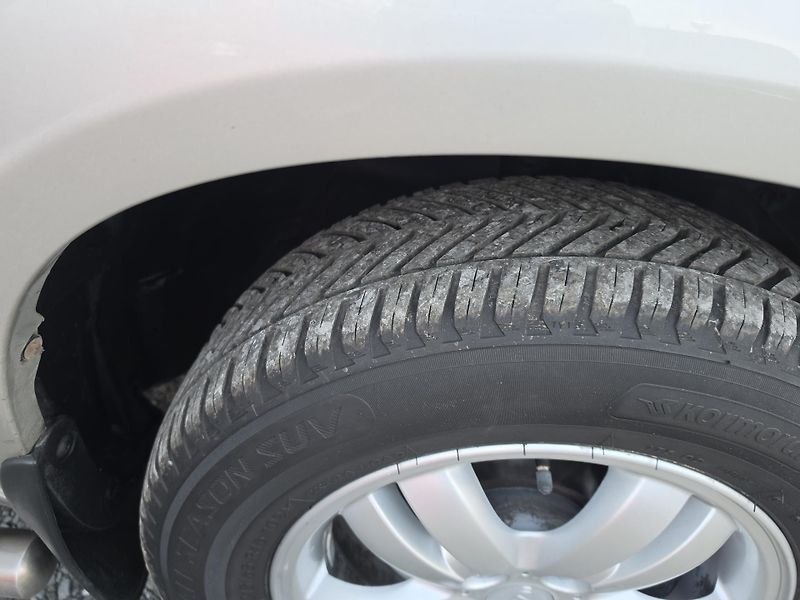 Hyundai Tucson 2.0 CRDi TZ  - fotka 8 z 25
