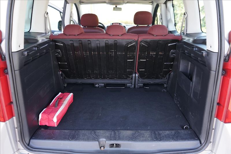 Citroën Berlingo 1,6 HDI  Verze bez DPF - fotka 8 z 18