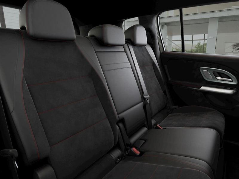 Mercedes-Benz GLB (2026) 1,5 220 4MATIC - fotka 8 z 9