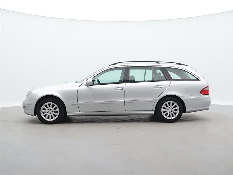 Mercedes-Benz Třídy E 3,0 280 CDI 4Matic Elegance - fotka 4 z 32