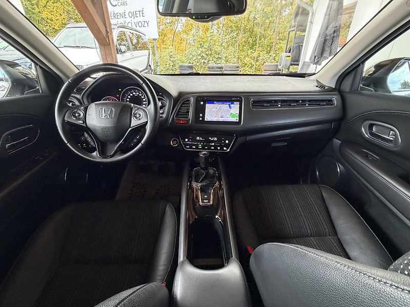 Honda HR-V 1.6 i-DTEC Executive - fotka 9 z 25