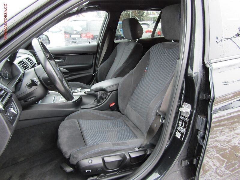 BMW Řada 3 (2016) 2.0d 318d, M Paket, AT - fotka 9 z 21