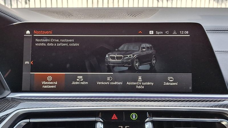 BMW X5 4.0xD-MPAK-R22-NEZ.T.-TAŽNÉ - fotka 28 z 43