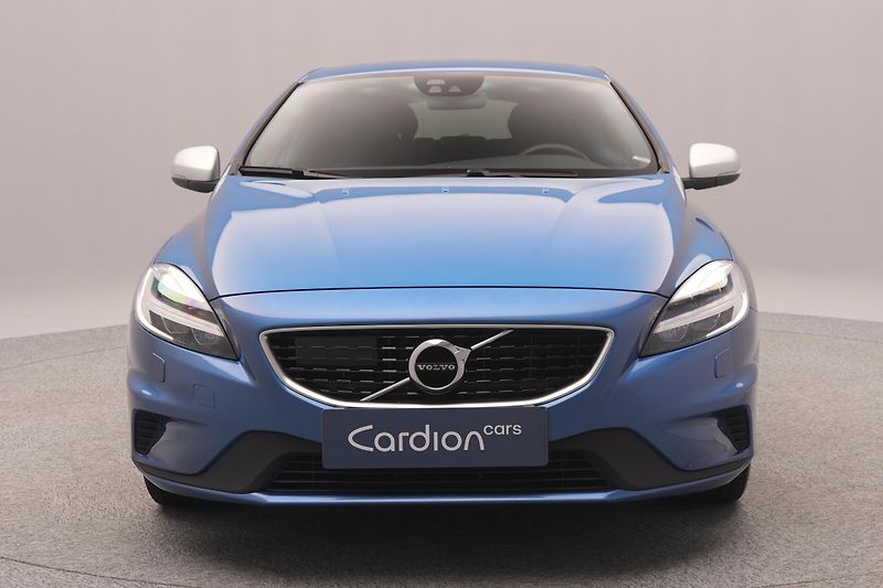 Volvo V40 T3 R-DESIGN AUT REZERVACE - fotka 14 z 47