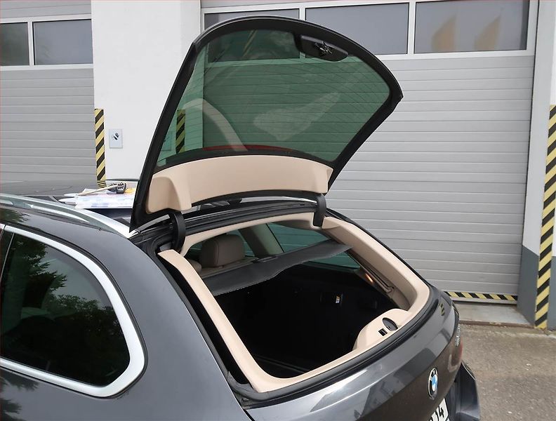 BMW Řada 5 (2013) 525d xDrive, 4X4, Automat - fotka 23 z 26