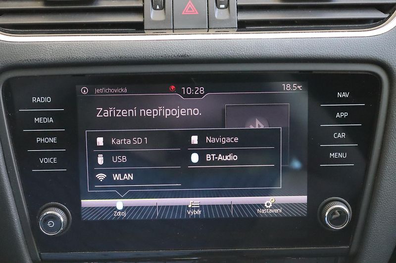 Škoda Octavia 2.0TDI DSG 110kW ČR DPH - fotka 31 z 50