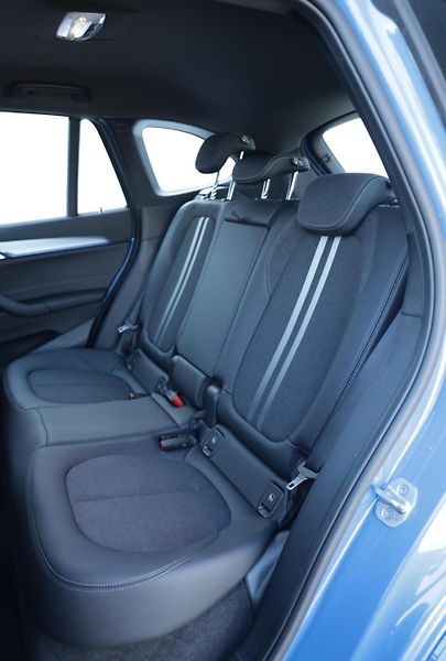 BMW X1 xDrive25e - fotka 9 z 9