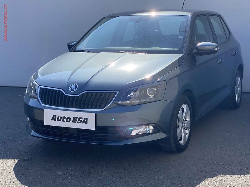 Škoda Fabia (2016) 1.2TSi, ČR, DSG, kamera - fotka 3 z 18