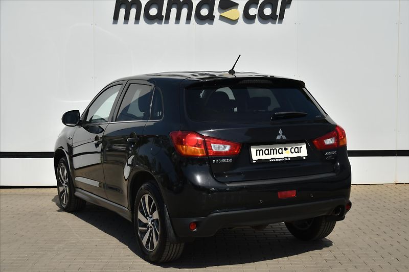 Mitsubishi ASX 2.2Di-D 4WD A/T INTENSE ČR - fotka 5 z 22