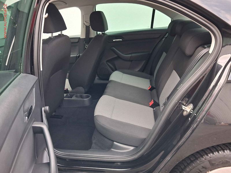 Seat Toledo (2014) 1.2 TSi, Reference, výhřev - fotka 10 z 15