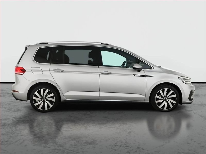 Volkswagen Touran (2020) R-Line 2.0 TDI, Automat - fotka 6 z 20
