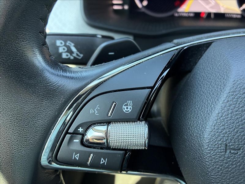 Škoda Kodiaq 2,0 TDI TAŽNÉ,EL.KUFR,MATRIX - fotka 30 z 32