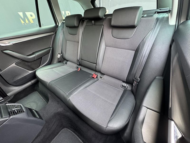 Škoda Octavia (2019) III 1.5TSi DSG Style+, 1.Maj - fotka 17 z 51