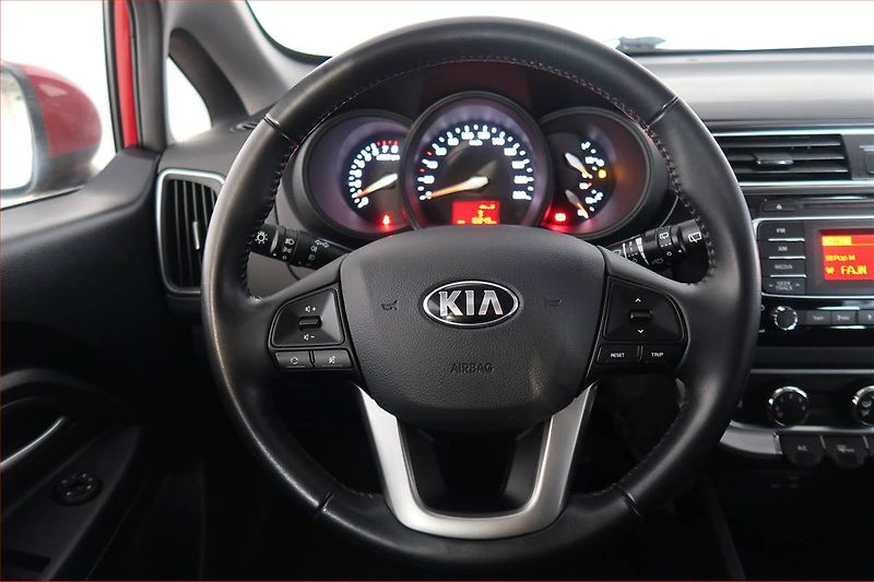 Kia Rio (2016) 1.25 CVVT, Park. senzory - fotka 14 z 15