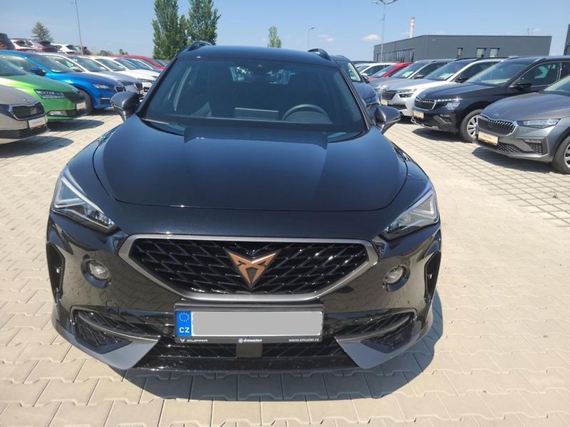 Cupra Formentor 1,5 TSi/110kW - DSG,Navi,LED,. - fotka 2 z 11