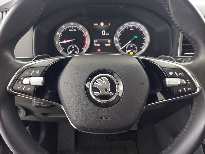 Škoda Karoq (2022) 1.5 TSI - fotka 19 z 20