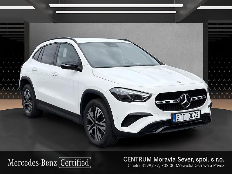 Mercedes-Benz GLA 200d 4MATIC, 1. majitel,CZ - fotka 7 z 17