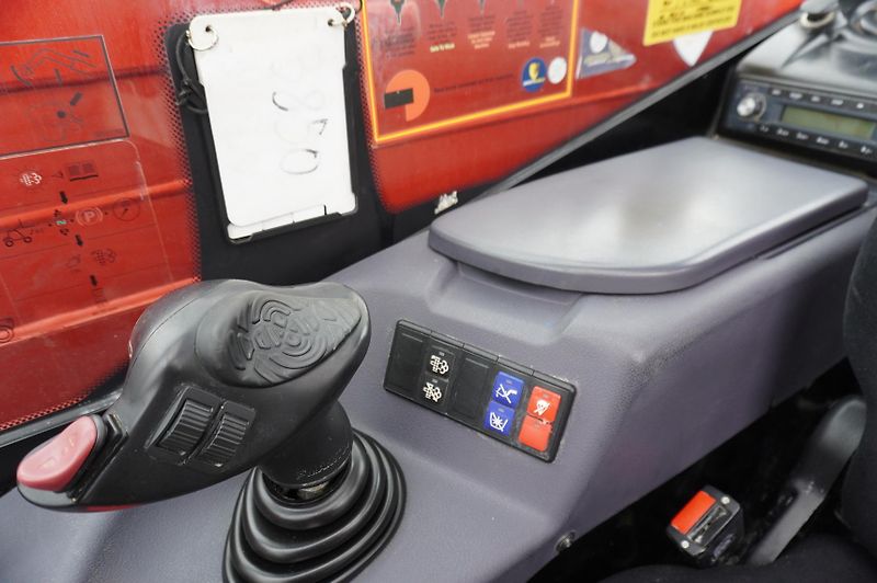 Manitou (2022) MT 730 H / 7 m reach / 3 t - fotka 22 z 24