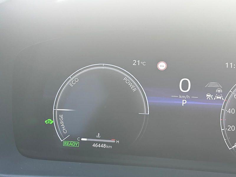 Toyota C-HR 1,8 HEV e-CVT Style - fotka 15 z 28