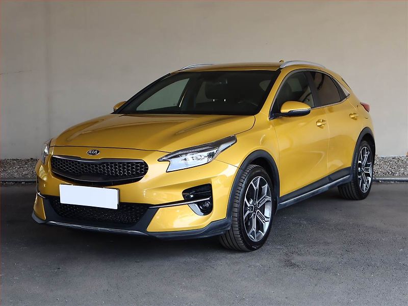 Kia XCeed (2019) 1.4 T-GDI, Automat, Serv.kniha - fotka 2 z 19