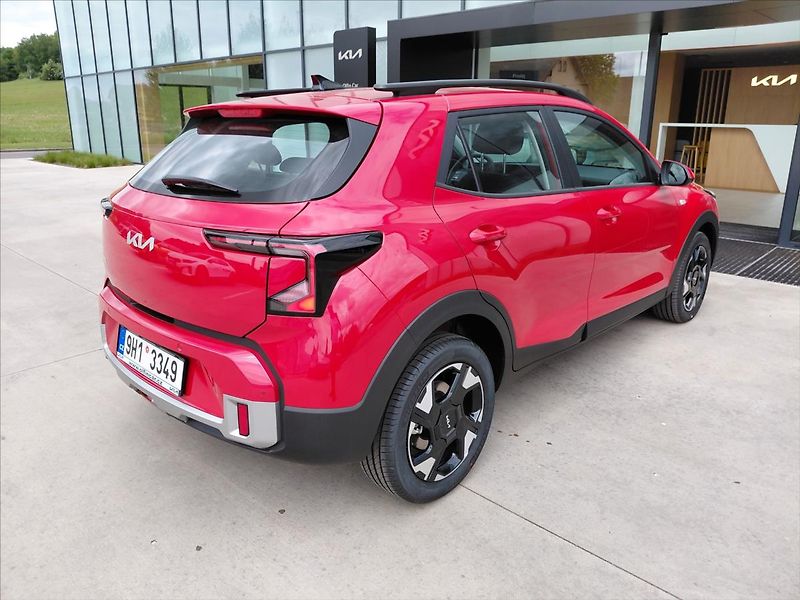 Kia Stonic 1,0   T-GDI SPIN - fotka 8 z 14