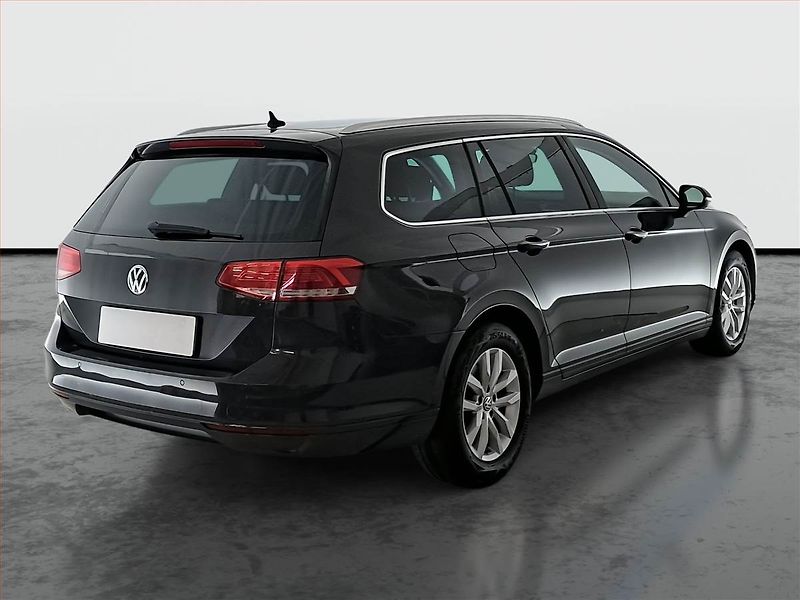 Volkswagen Passat (2015) Business 2.0 TDI, Automat - fotka 5 z 17