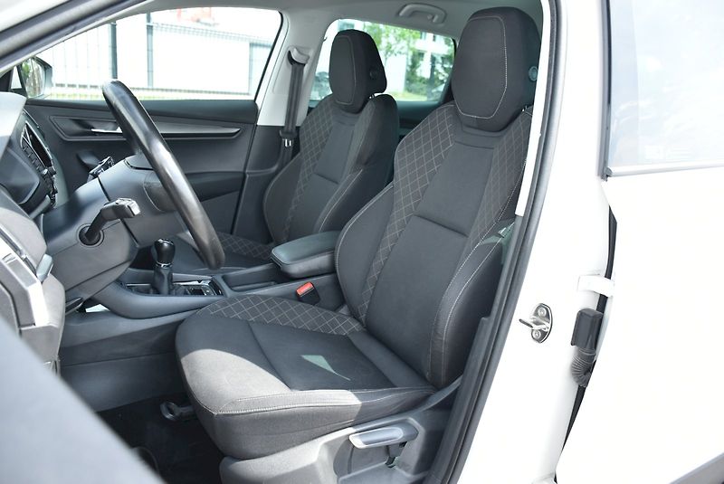 Škoda Karoq (2020) 125 LET 1.5 TSI 110kW - fotka 24 z 32