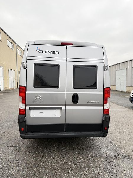 Clever Vans (2026) Runner 636 2026 - fotka 6 z 14