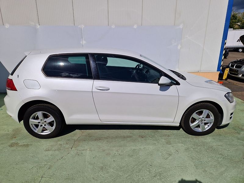 Volkswagen Golf Comfortline 1.4 TSI, Klima - fotka 5 z 26