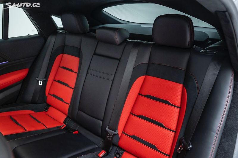 Mercedes-Benz GLE AMG 63 S kupé*Karbon*masáže - fotka 9 z 45