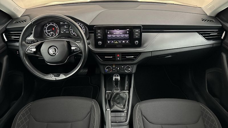 Škoda Scala 1.0 TSI DSG Ambition - fotka 8 z 22