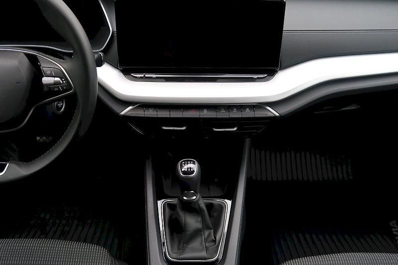 Škoda Octavia (2024) Combi Selection 1,5 TSi/85 kW - fotka 8 z 30