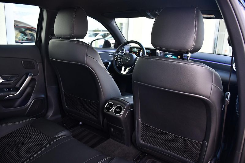 Mercedes-Benz Třídy A A180 NTOP ČR 1M - fotka 15 z 54