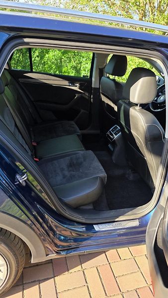Škoda Superb (2022) - fotka 28 z 32