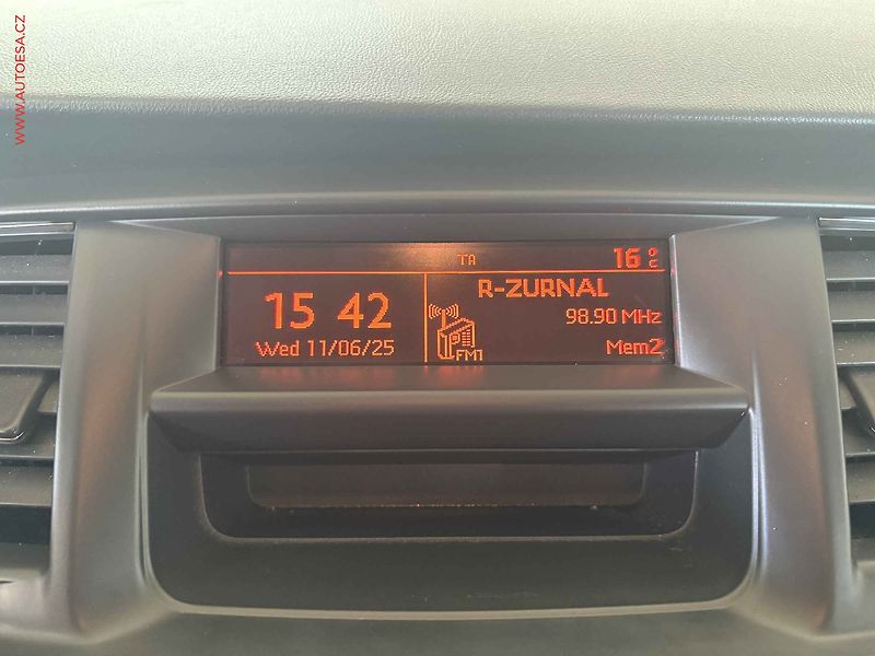 Peugeot 508 (2011) 1.6i, AT, AC, temp - fotka 11 z 15
