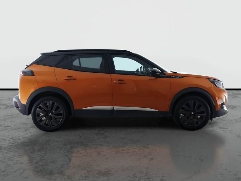 Peugeot 2008 (2020) GT Line 1.2 PureTech - fotka 6 z 17