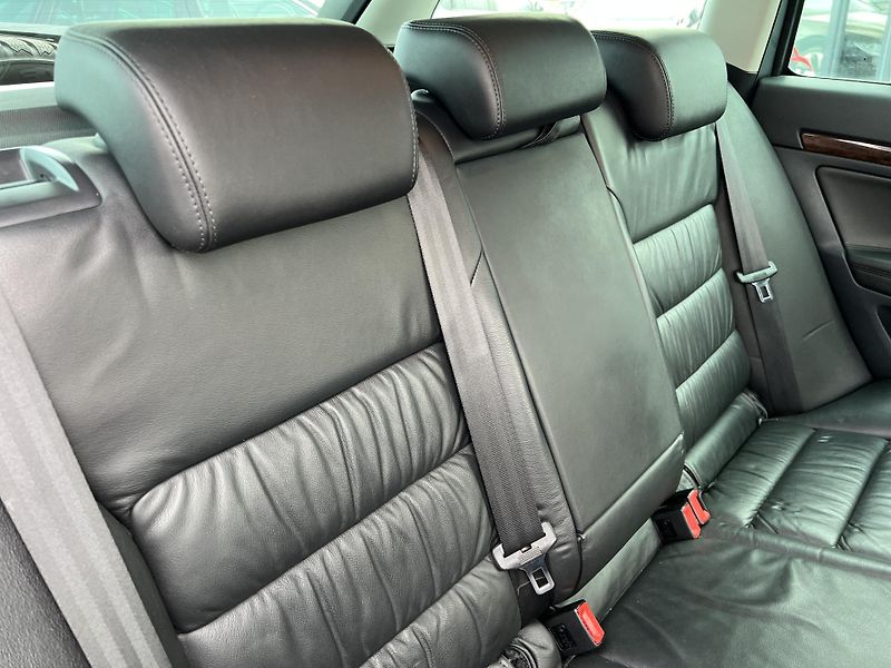 Škoda Octavia 2.0TDi 103kw DSG TEMPOMAT ALU - fotka 31 z 41