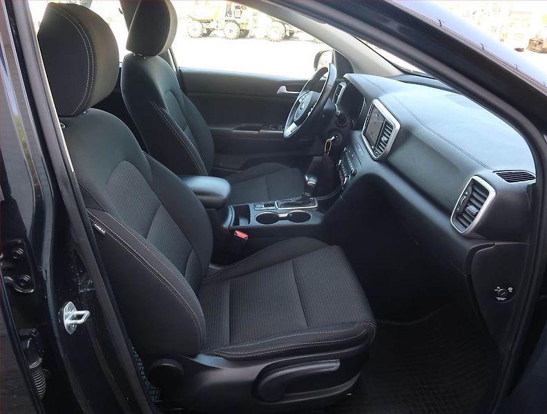 Kia Sportage (2021) Exclusive 1.6 CRDi, Automat - fotka 9 z 24