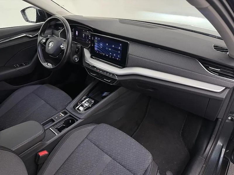 Škoda Octavia 1.5TSI DSG 110kW Edition Plus - fotka 4 z 9