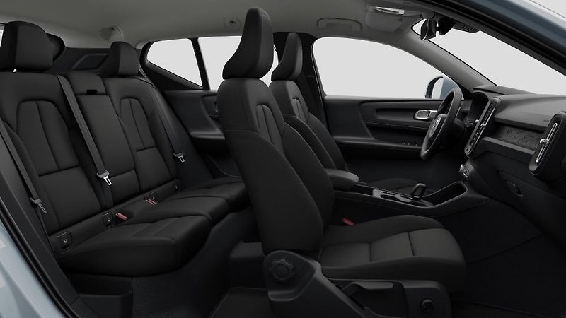Volvo XC40 (2026) B3 ESSENTIAL AUT - fotka 6 z 19