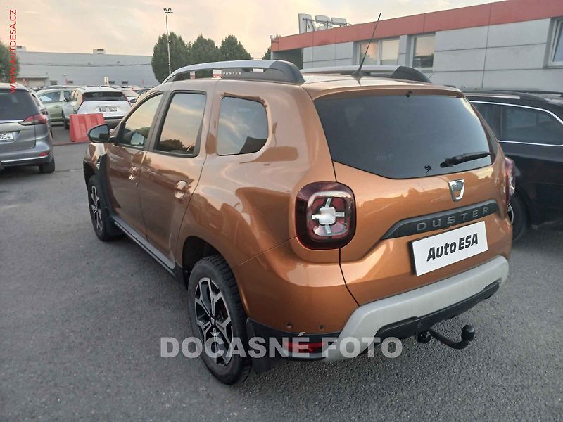 Dacia Duster (2018) 1.6i, ČR, AC, temp, tažné - fotka 2 z 3