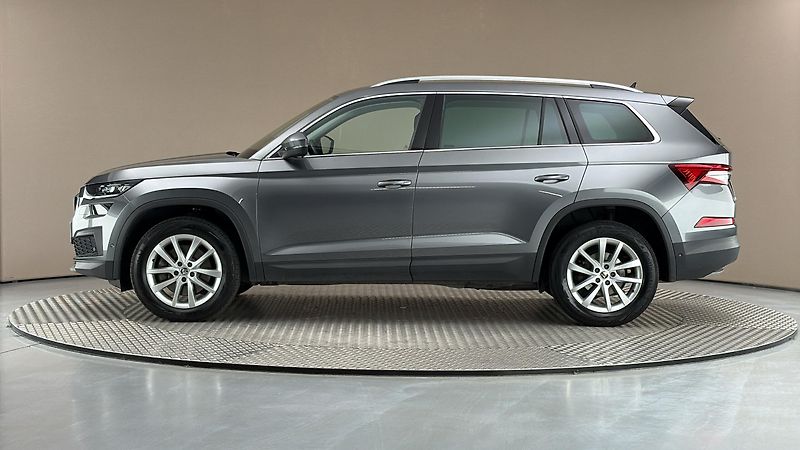 Škoda Kodiaq 2.0 TDI DSG 4x4 Style - fotka 4 z 29