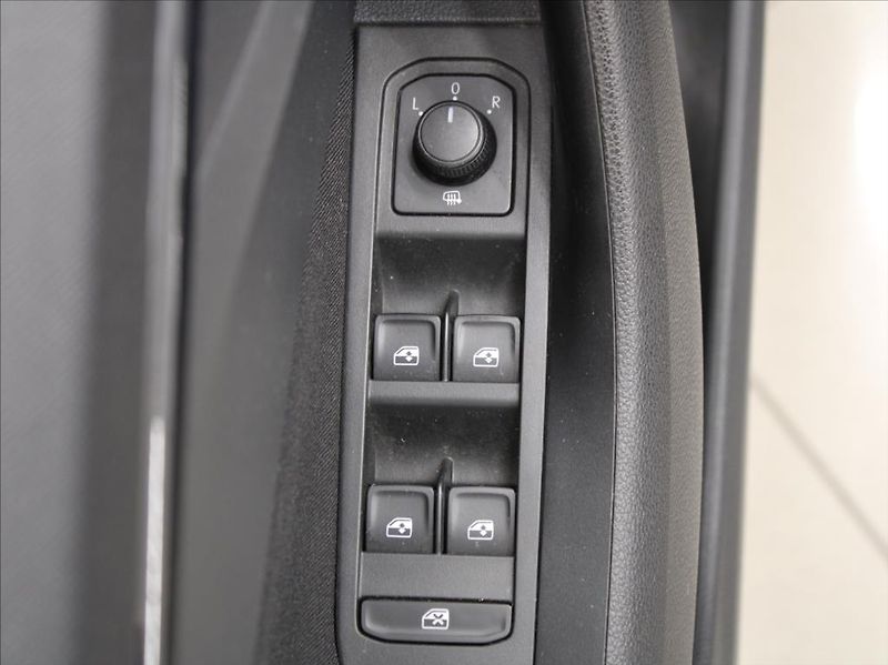 Škoda Scala 1,0 TSi 85kW Ambi. PLUS 59tkm! - fotka 15 z 23