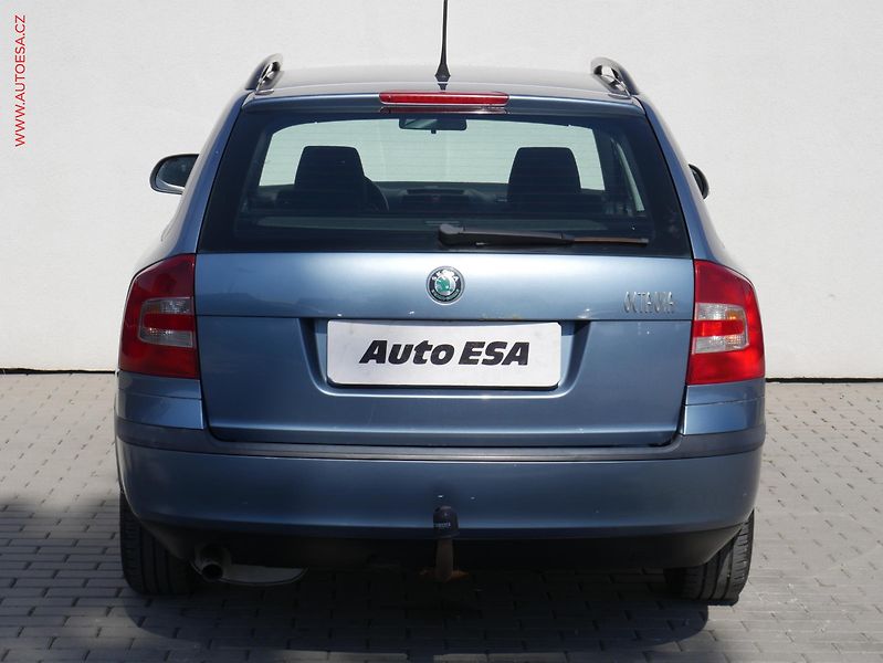 Škoda Octavia (2012) 1.6 MPi, ČR, Active, TZ - fotka 5 z 14