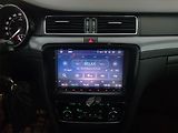 Škoda Superb (2012) Ambition 2.0 TDI, Tempomat - náhled 12