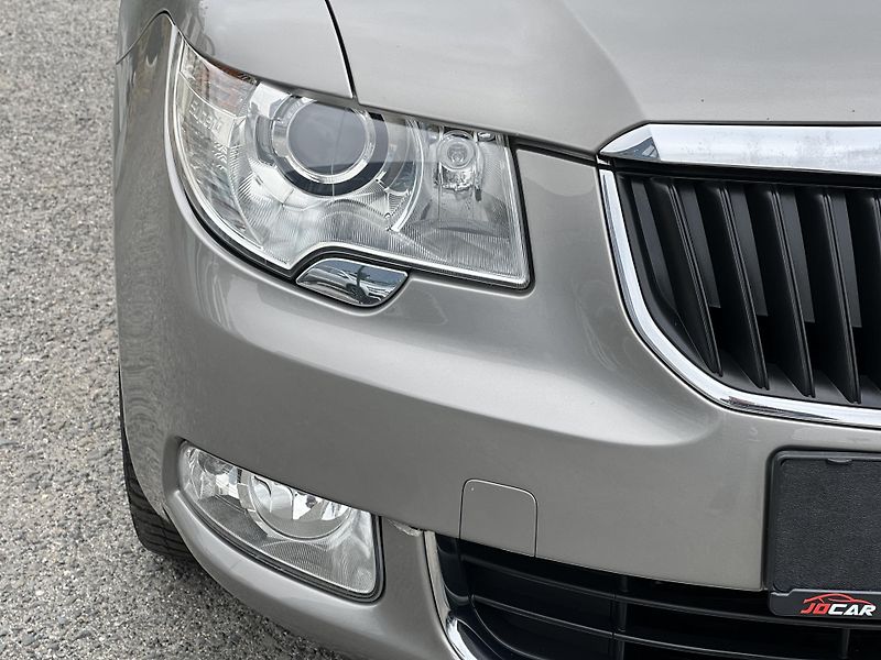 Škoda Superb 2.0TDi 125kw DSG NAVI KŮŽE ALU - fotka 41 z 46
